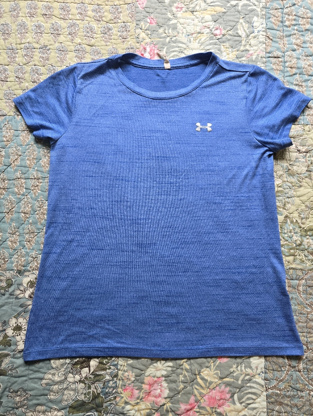 Under Armour Heat Gear Loose Active Tee Women's Size Medium